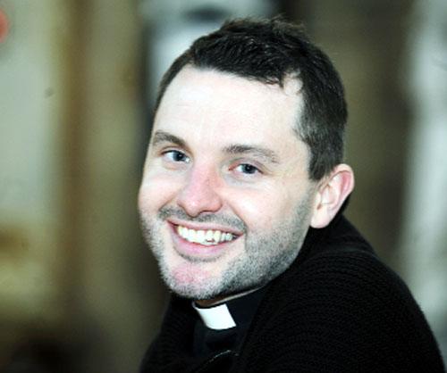 Clitheroe priest in plea to grant Christians safe asylum (From Lancashire Telegraph) - 3225609