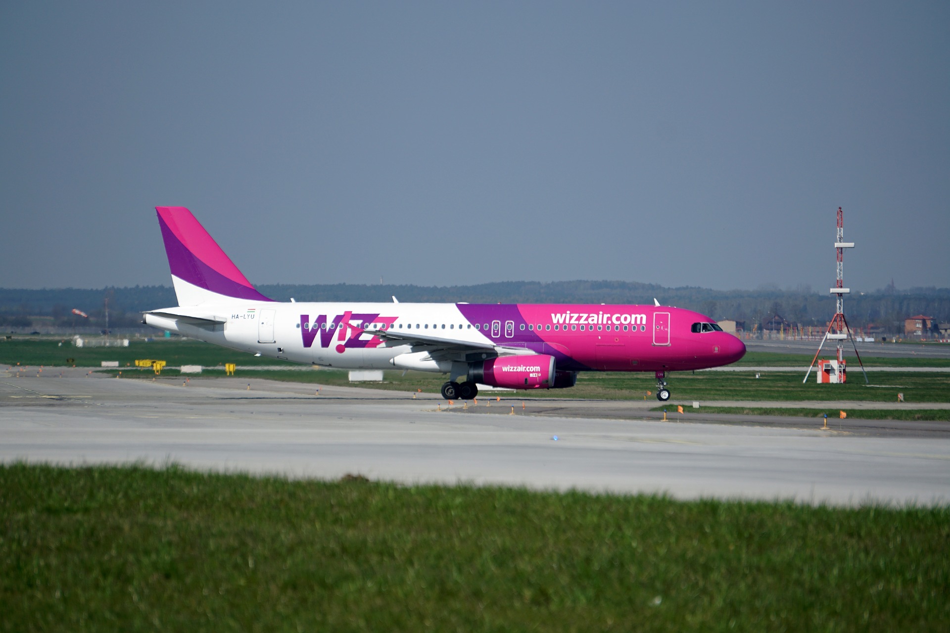 wizz air laptop on board