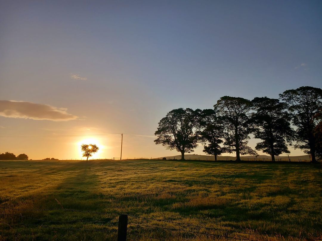 John Kingy took this stunning photograph of the sunrise in Earby