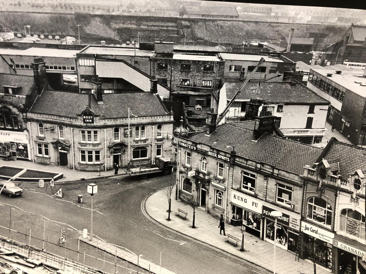 Nostalgia Taking A Look Back At Burnley Town Centre Through The Years Lancashire Telegraph